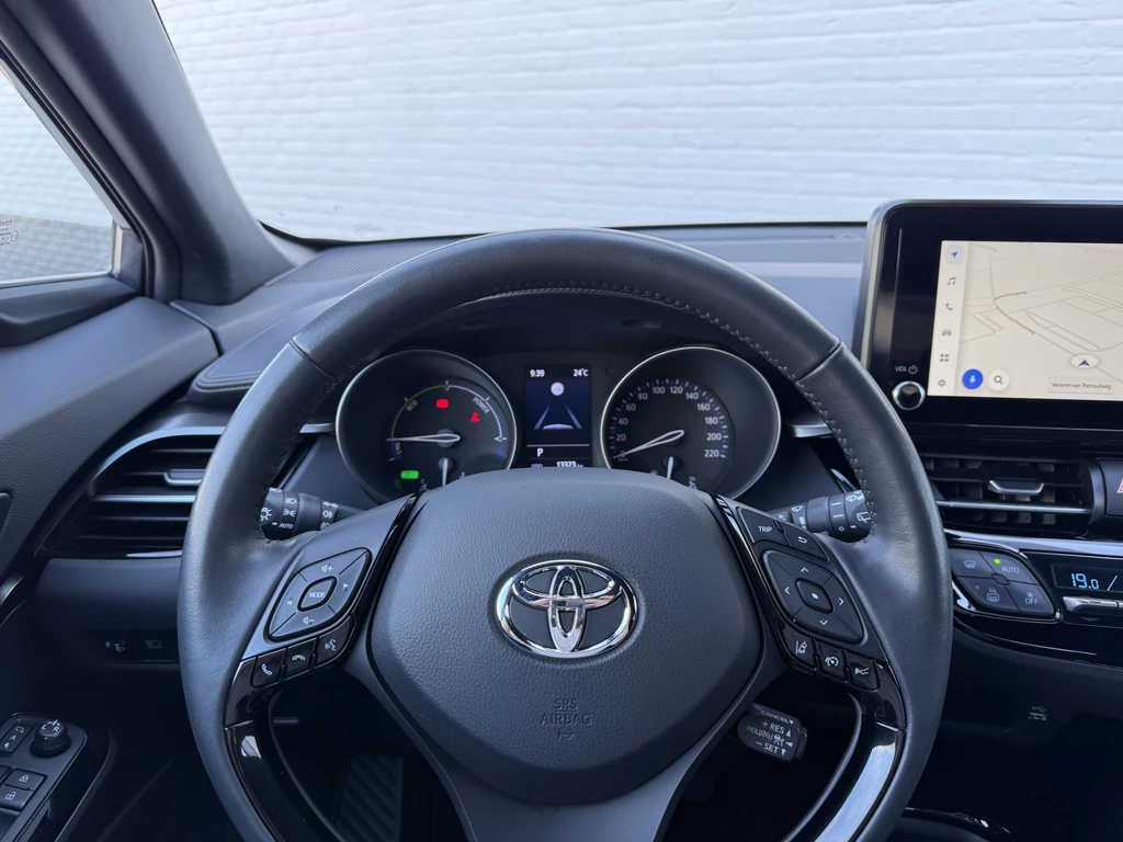 Toyota C-HR – foto 15