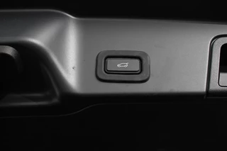 Land Rover Range Rover Evoque – thumbnail 30