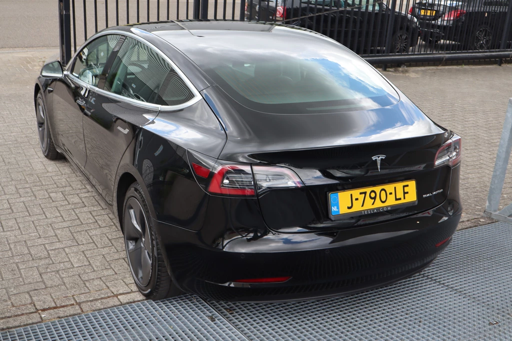 Tesla Model 3 – foto 3