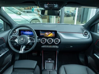 Mercedes-Benz EQA – thumbnail 4