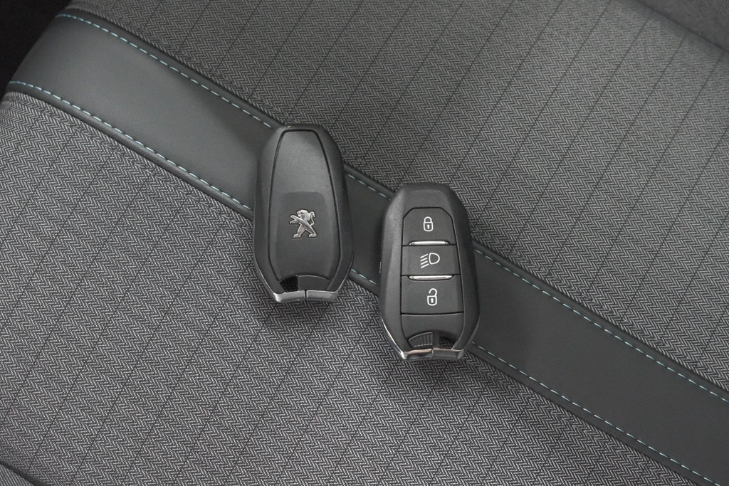 Peugeot e-208 – foto 22