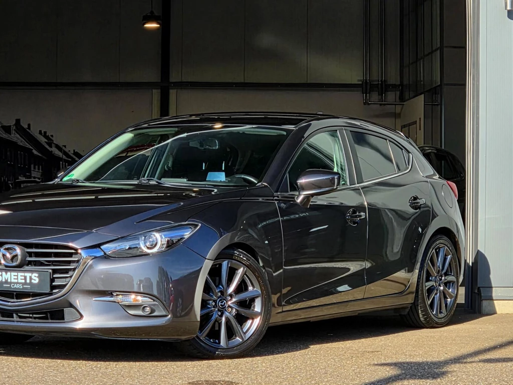 Mazda 3 – foto 2