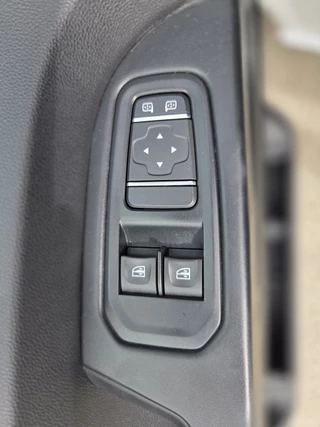 Renault Trafic – thumbnail 20