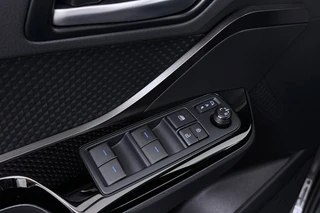 Toyota C-HR – thumbnail 37