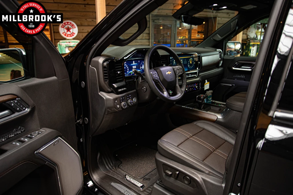 Chevrolet Silverado – foto 17