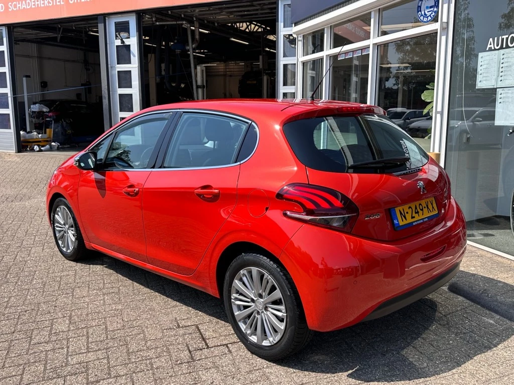 Peugeot 208 – foto 5