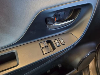 Toyota Yaris – thumbnail 16