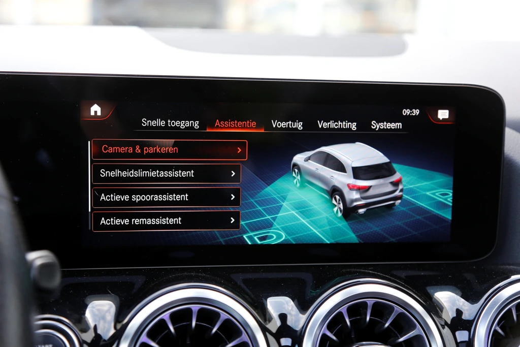 Mercedes-Benz GLA – foto 28
