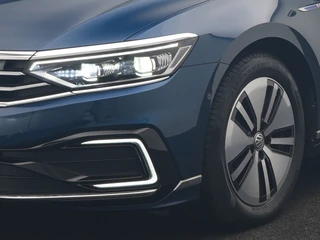 Volkswagen Passat – thumbnail 16