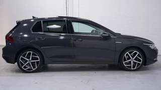 Volkswagen Golf – thumbnail 8