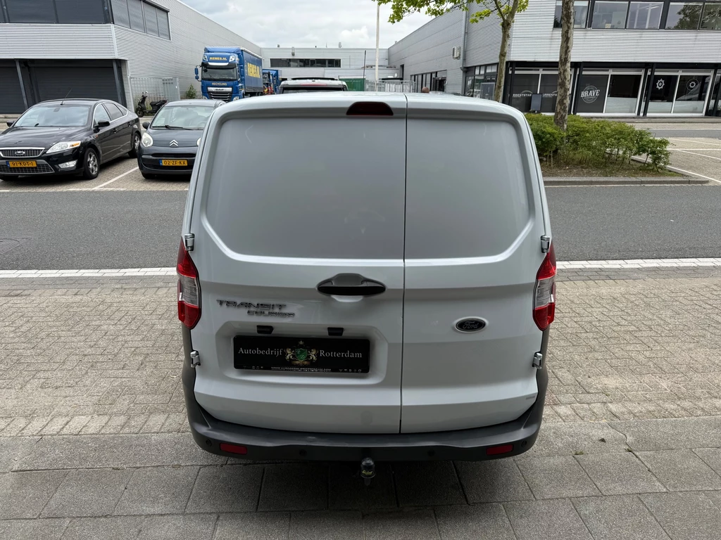 Ford Transit Courier – foto 8