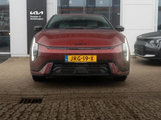 Kia EV4 – thumbnail 7