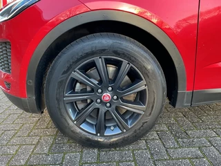 Jaguar E-PACE – thumbnail 24