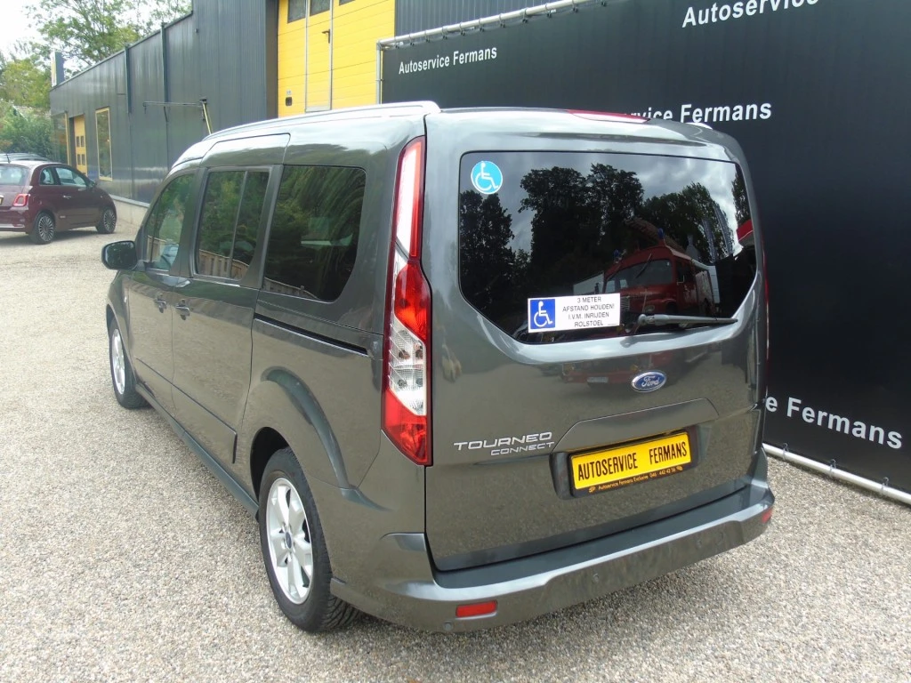 Ford Tourneo Connect – foto 6