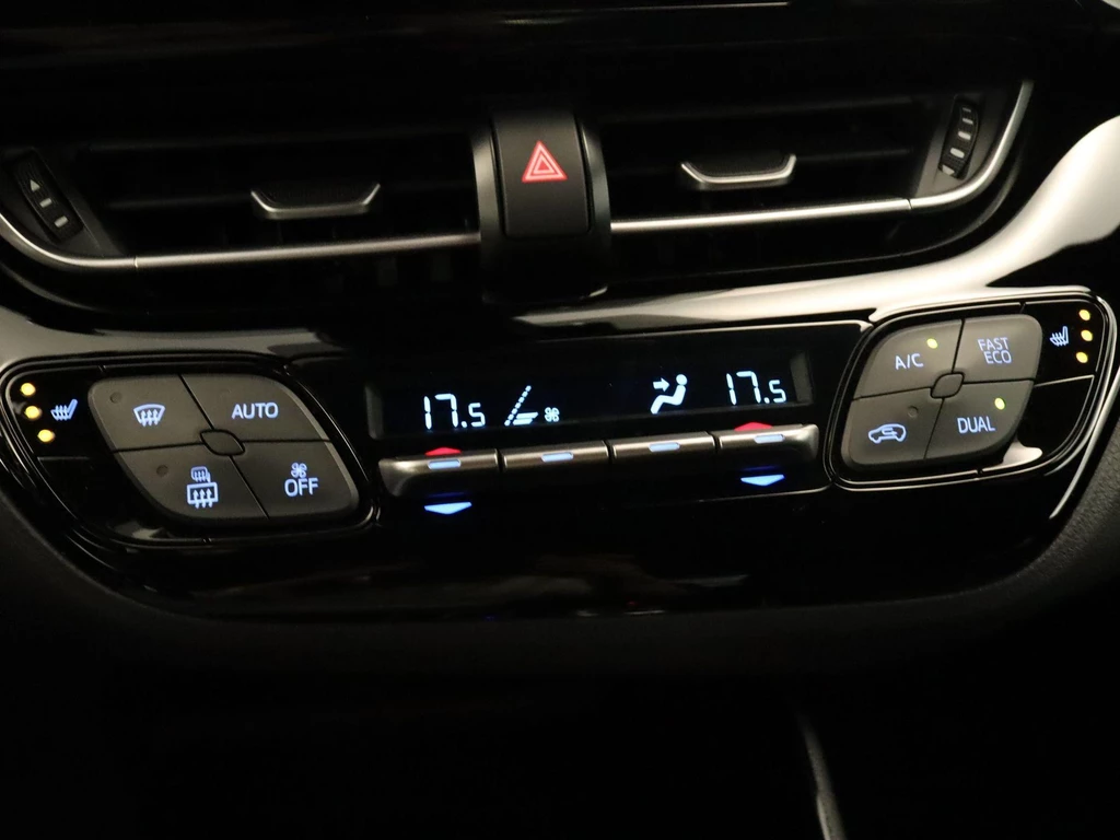 Toyota C-HR – foto 31