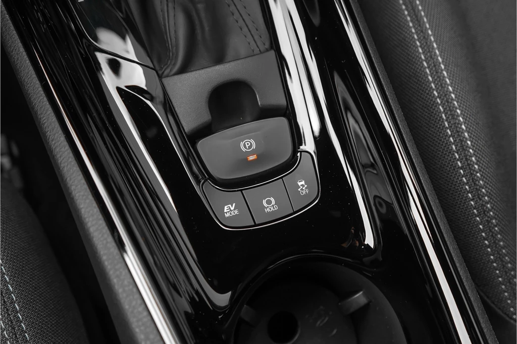 Toyota C-HR – foto 32