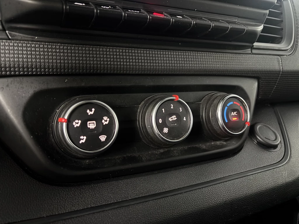 Renault Trafic – foto 21