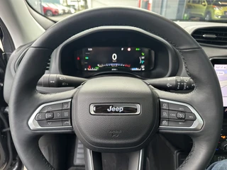 Jeep Renegade – thumbnail 12
