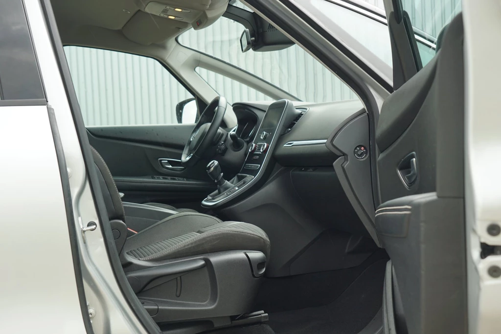 Renault Grand Scénic – foto 9
