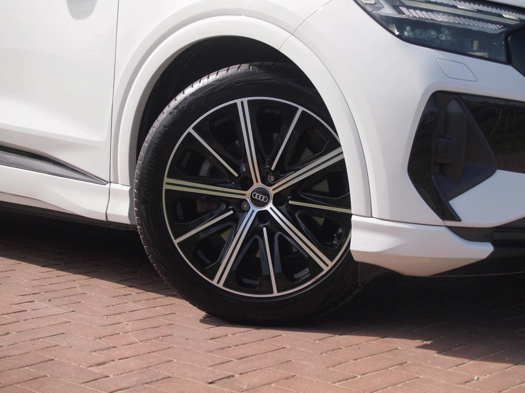 Audi Q4 e-tron – foto 13