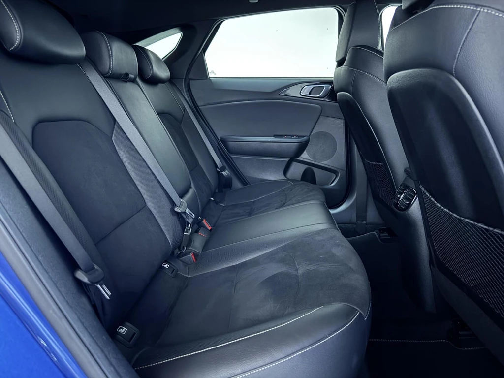 Kia ProCeed – foto 32