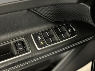 Jaguar XF – thumbnail 30