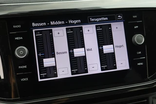 Volkswagen T-Cross – thumbnail 30