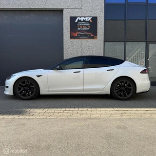 Tesla Model S – thumbnail 2