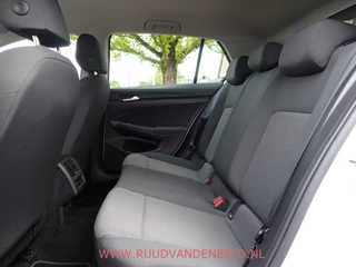 Volkswagen Golf – thumbnail 12