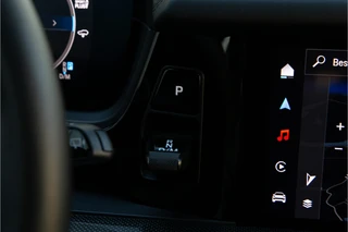 Porsche Cayenne – thumbnail 41