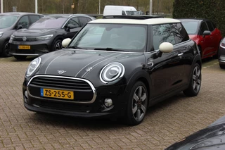 MINI Cooper – thumbnail 1