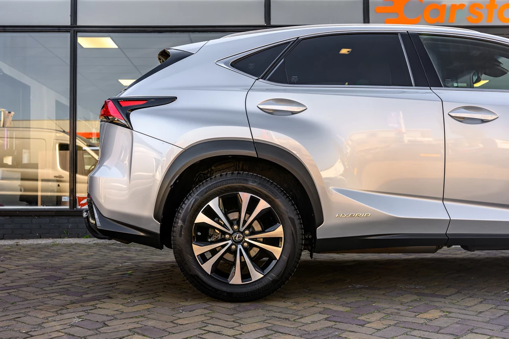 Lexus NX – foto 14