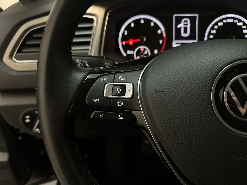 Volkswagen T-Roc – foto 11