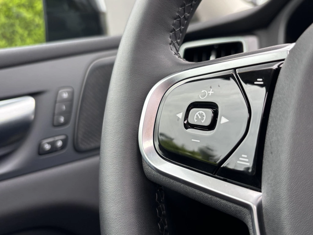 Volvo XC60 – foto 15