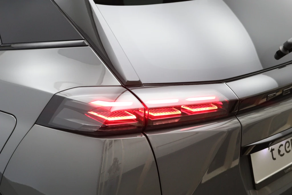 Peugeot e-2008 – foto 21