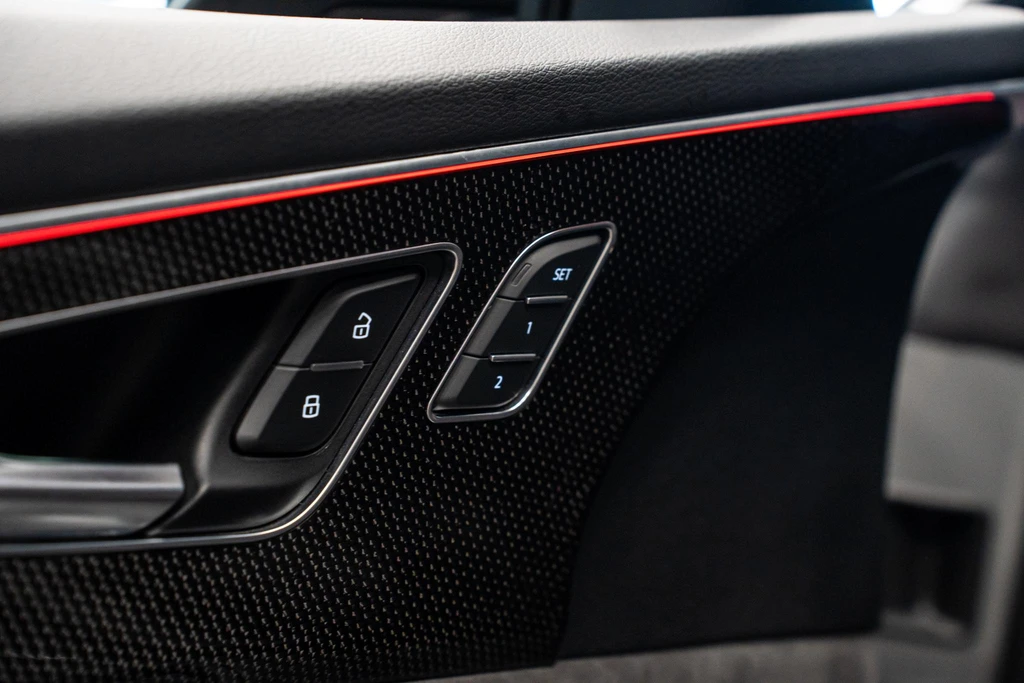 Audi SQ8 – foto 34