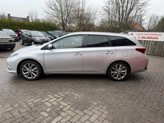 Toyota Auris – thumbnail 4