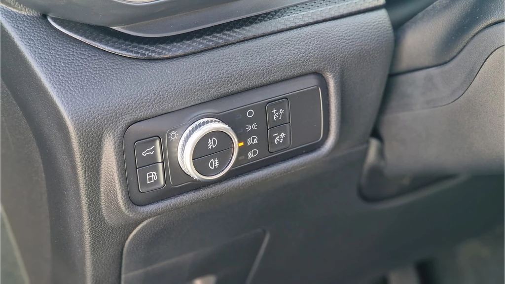 Ford Explorer – foto 20