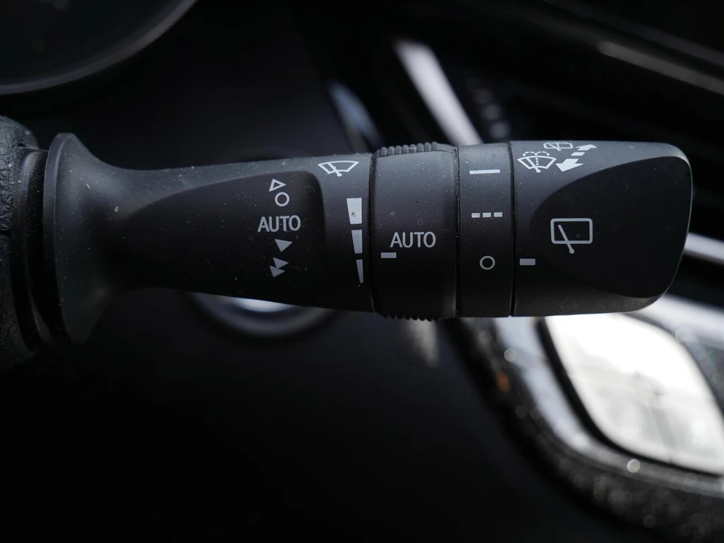 Toyota C-HR – foto 23