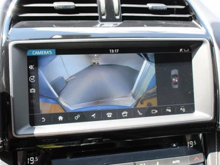 Jaguar F-PACE – thumbnail 28