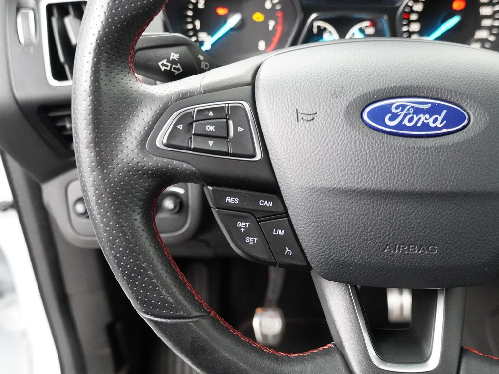 Ford Kuga – foto 17