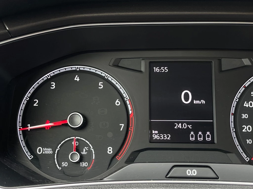 Volkswagen T-Roc – foto 10