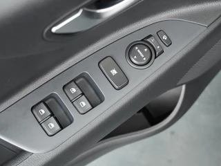 Kia Stonic – thumbnail 22