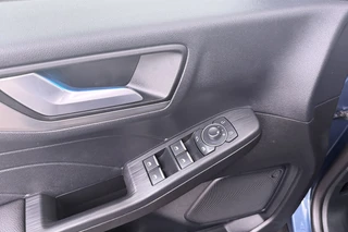 Ford Kuga – thumbnail 16