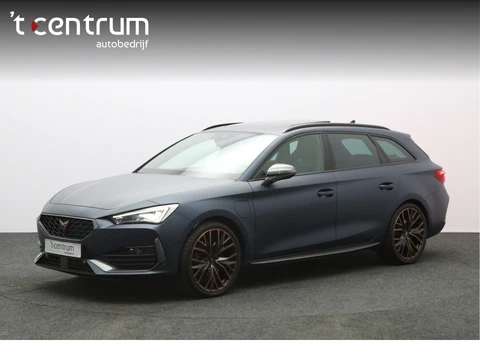 CUPRA Leon Sportstourer 1.4 e-Hybrid 245 PK VZ Copper Edition PHEV, Panoramadak, Kuipstoelen, Adap. Cruise Control, Matrix-LED
