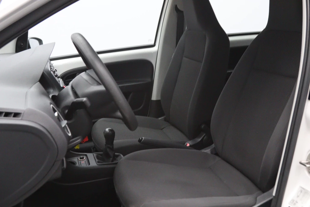 Volkswagen up! – foto 11