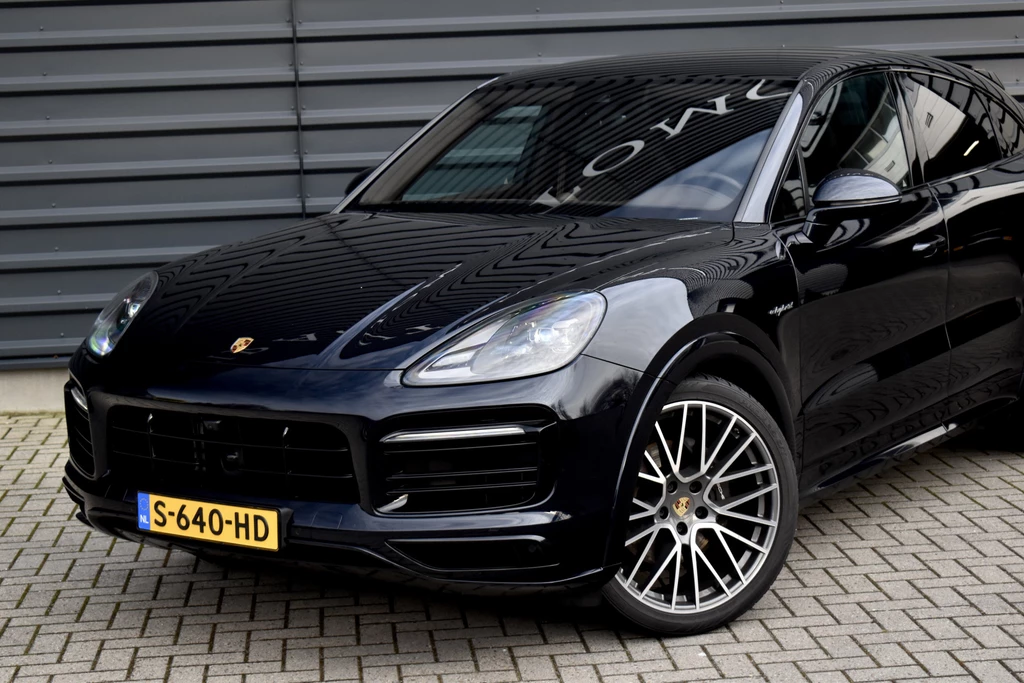 Porsche Cayenne – foto 2