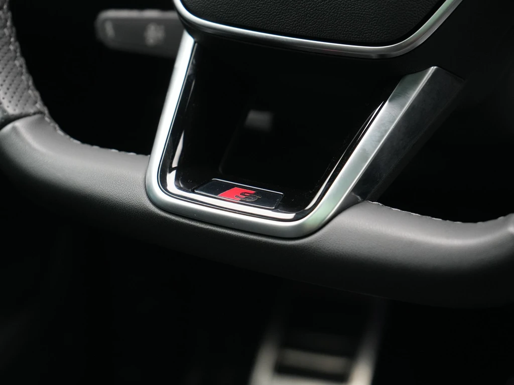 Audi Q8 Sportback e-tron – foto 33
