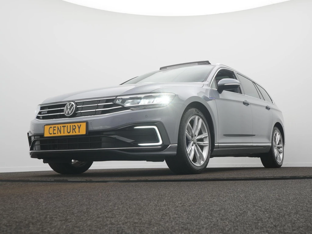 Volkswagen Passat – foto 2