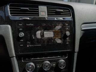 Volkswagen Golf – thumbnail 24
